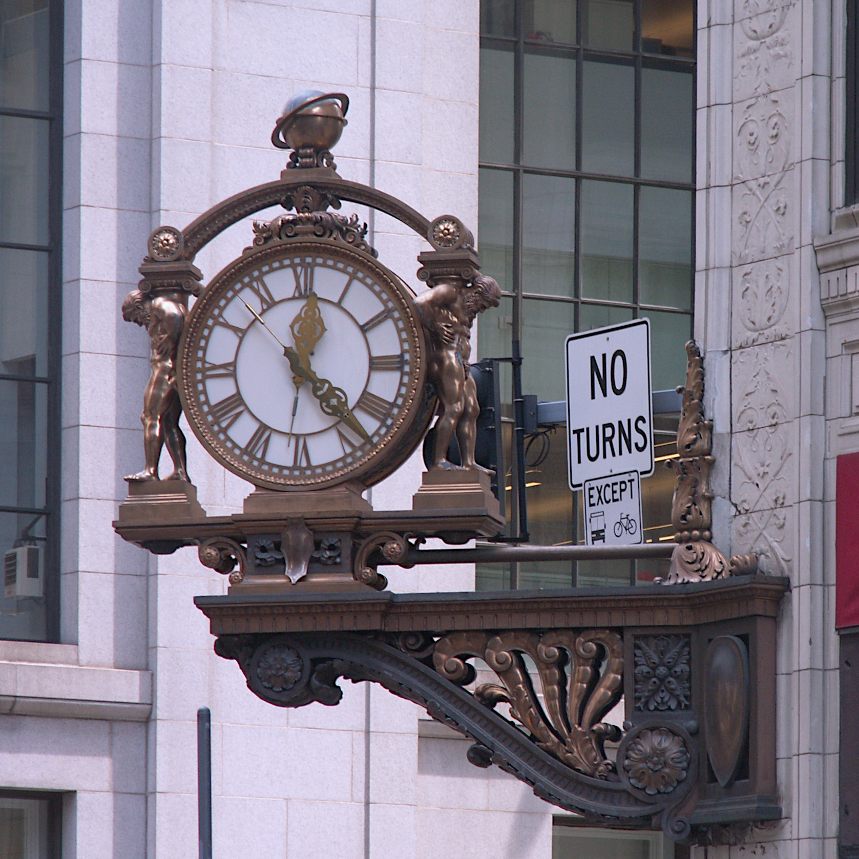 The Kaufmann Clock in downtown Pittsburgh
