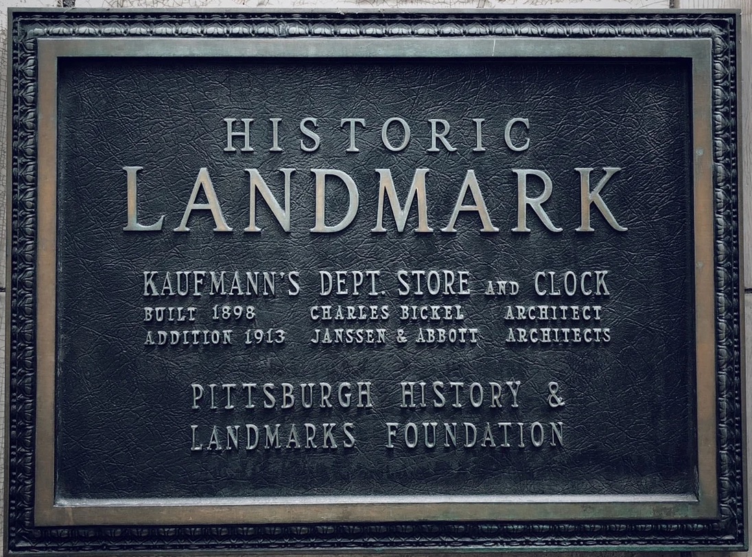 kaufmanns-clock-historic-landmark