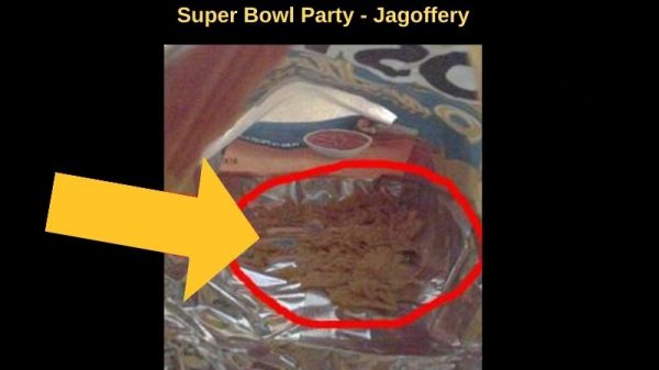 Super Bowl Party Chips and Salsa