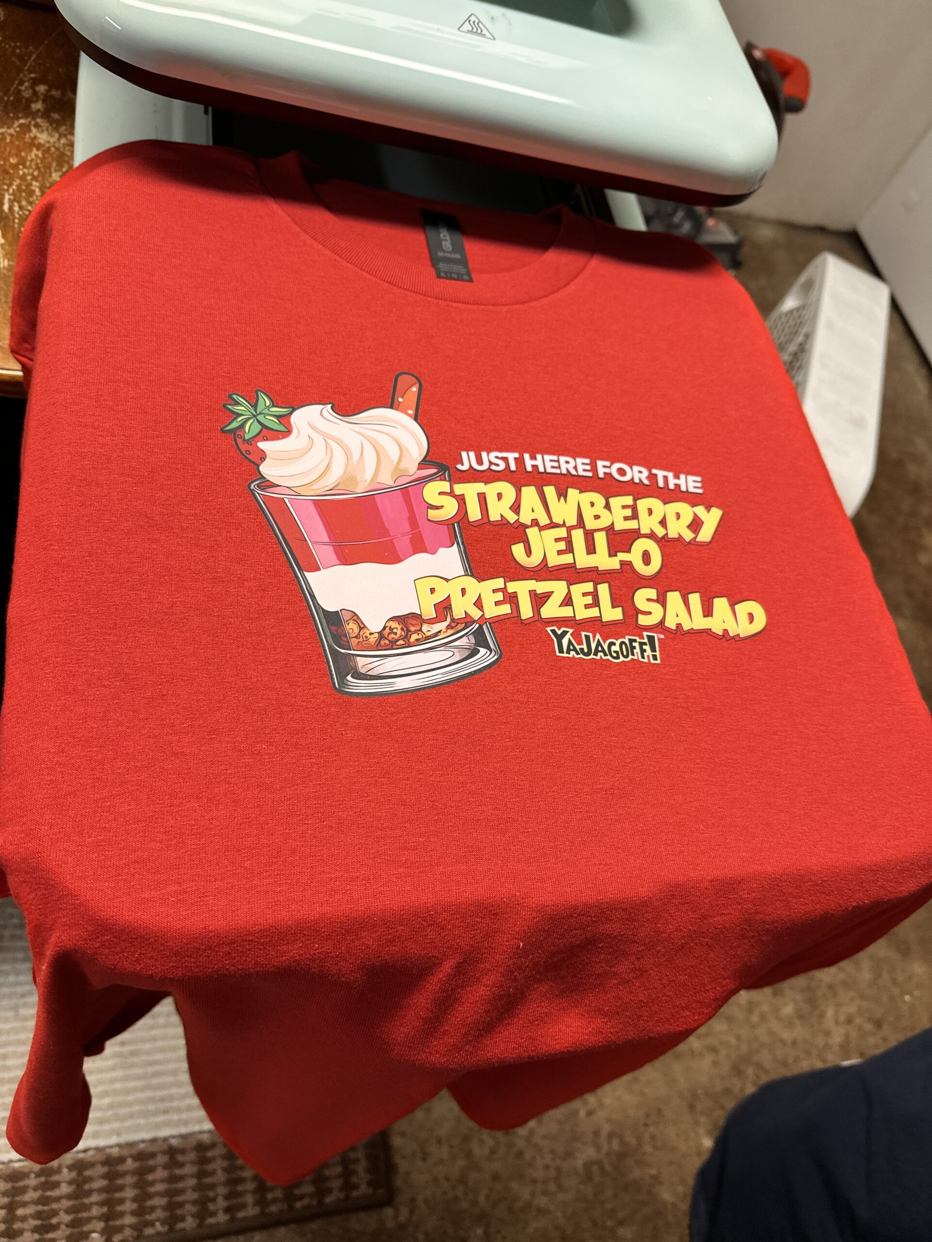 Strawberry Jello Pretzel Salad